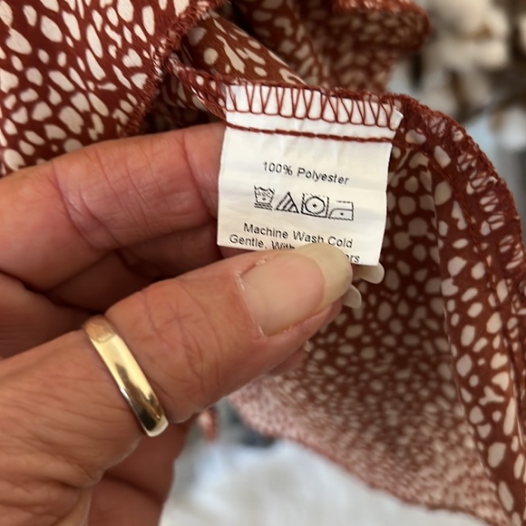 SHEIN Blouse - Picture 5 of 6